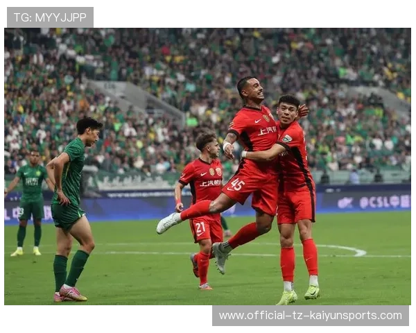 蓉城主帅锋霸当选中超8月最佳，成都蓉城 中超