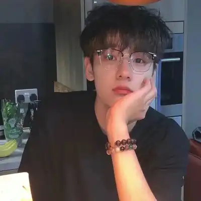 丁芷巧